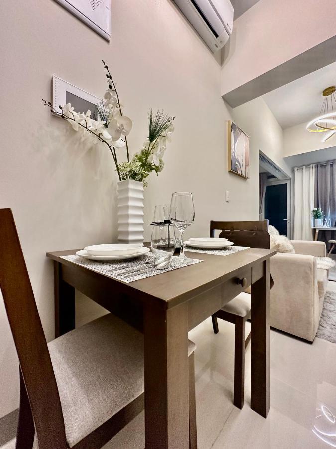 Bgc, Uptown Parksuites Tower 2 Taguig Exterior foto